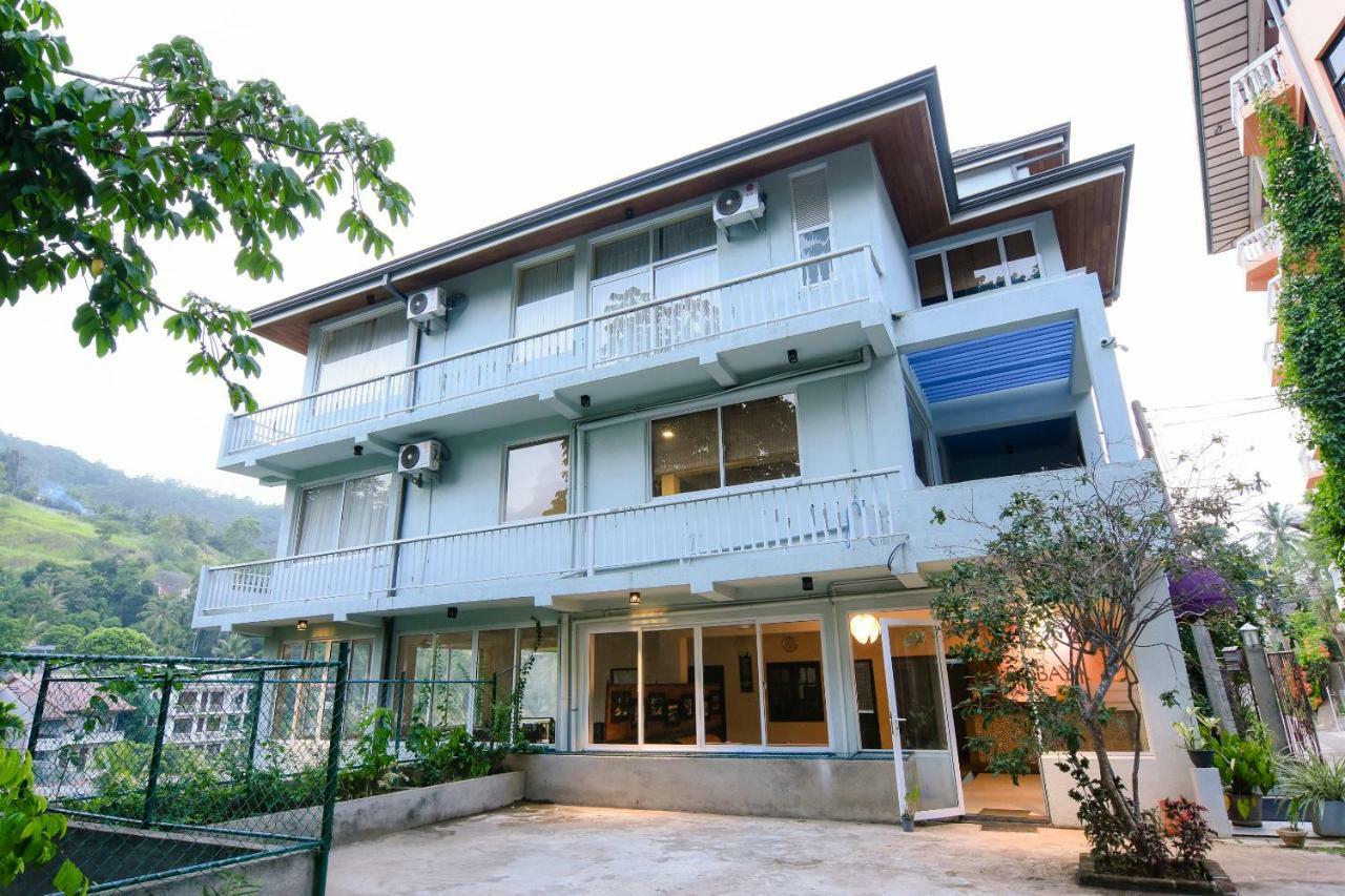 Sobaya Hotel 康提 外观 照片
