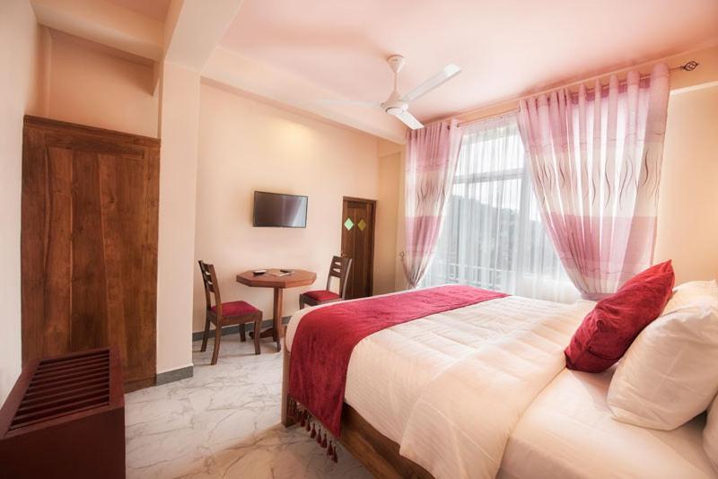 Sobaya Hotel 康提 外观 照片