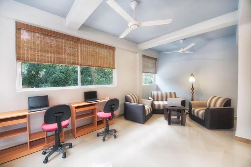 Sobaya Hotel 康提 外观 照片